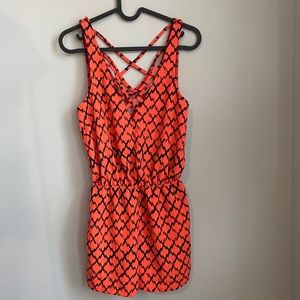 Silence & Noise Criss Cross Romper 🍊